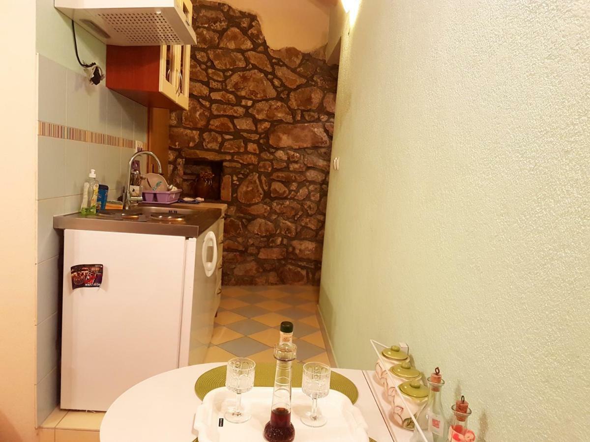Cottage Melita The Apartment For Animal Lovers Babino Polje Exteriér fotografie